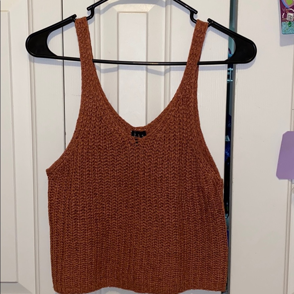 NEVER WORN knitted tank